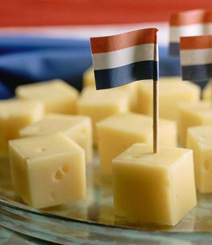 Cubes de Fromage et Pointes de Fromage Cubes de Fromage et Pointes de Fromage