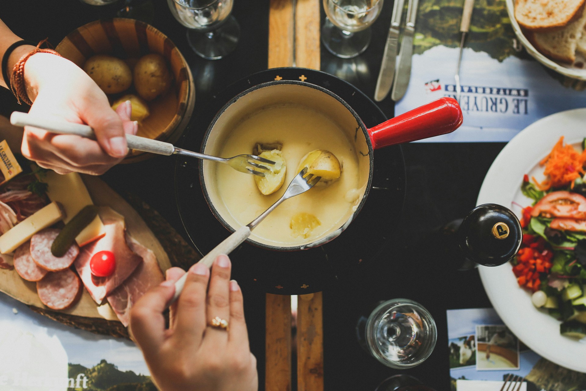 Le gruyère, fromage suisse de montagne